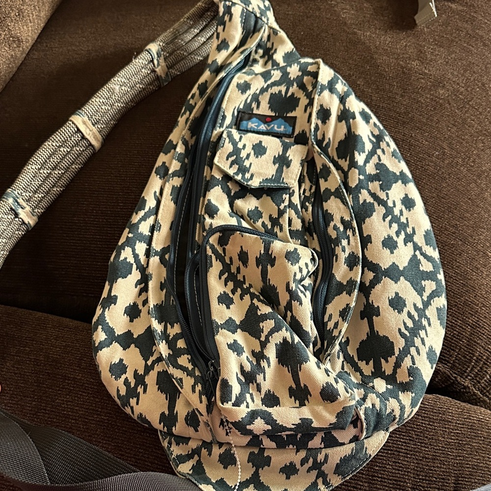 KAVU Blue and Cream Bag